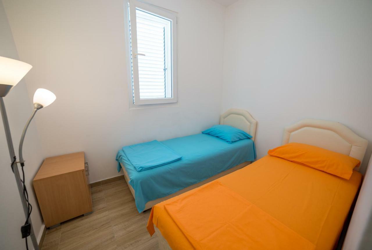 Maka&Isa Apartment Budva Luaran gambar